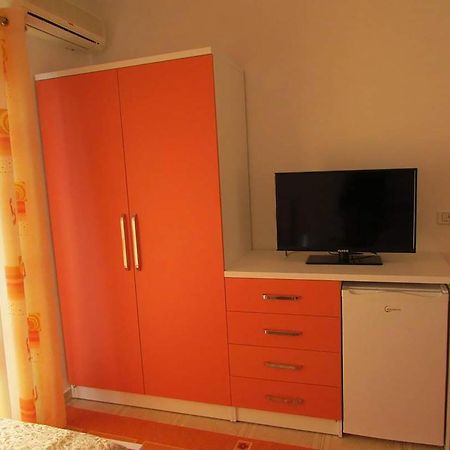 Vila Ahmeti Sarandë Exteriér fotografie